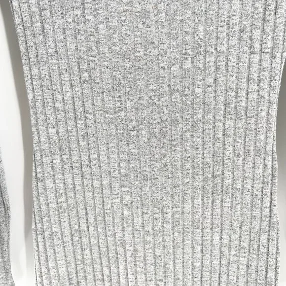 Reformation Lemon Grey Long sleeve Front Slit Round Neck Ribbed Dress  M NWT - Picture 6 of 12